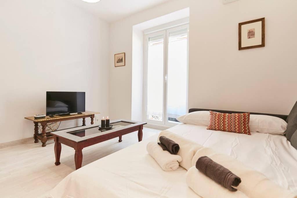 Original Y Coqueto Apartamento Junto A Plaza Mayor Apartment Madrid Exterior photo